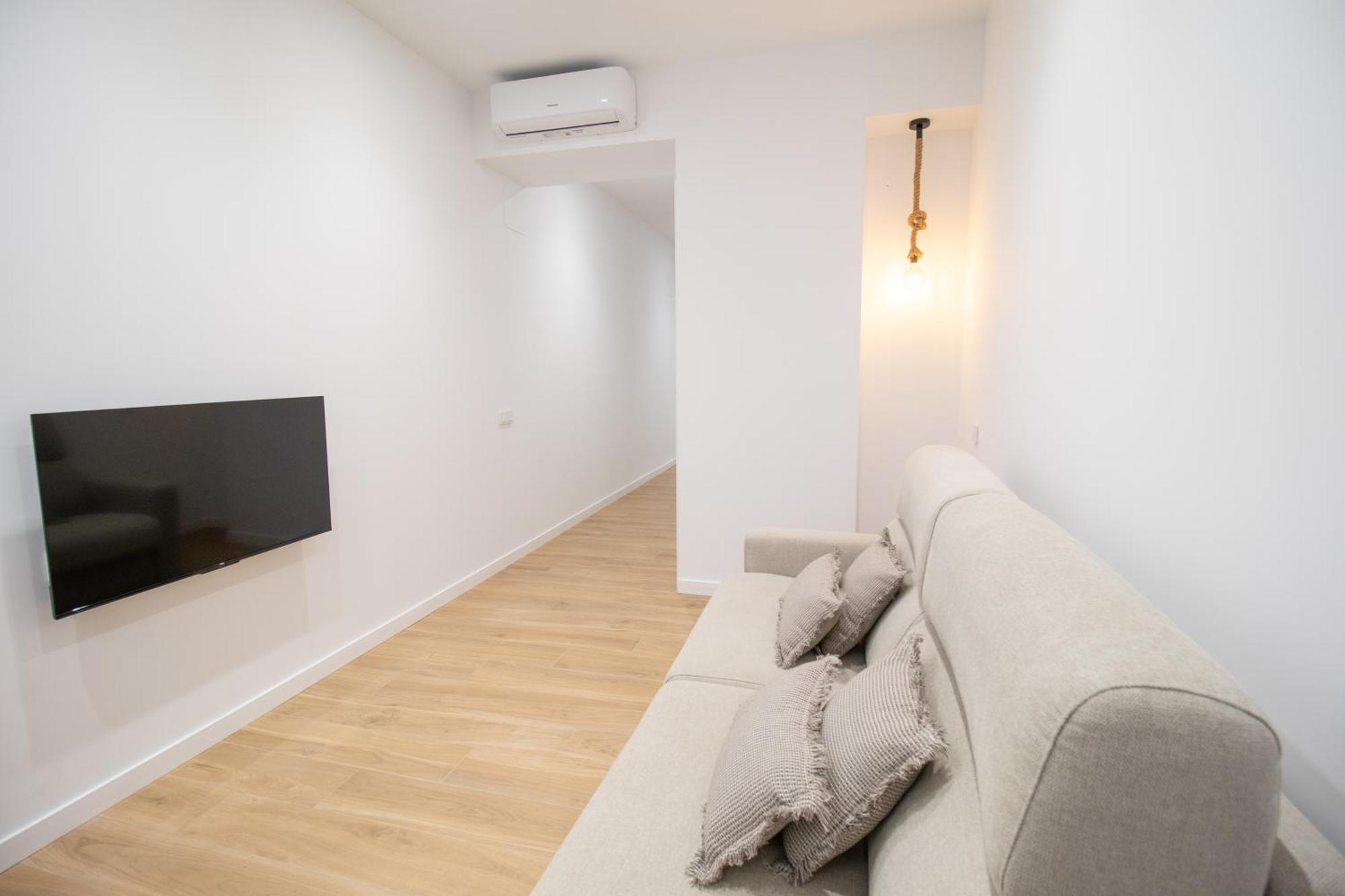 Bedtime Suites By Concept Flats บาเลนเซีย ภายนอก รูปภาพ
