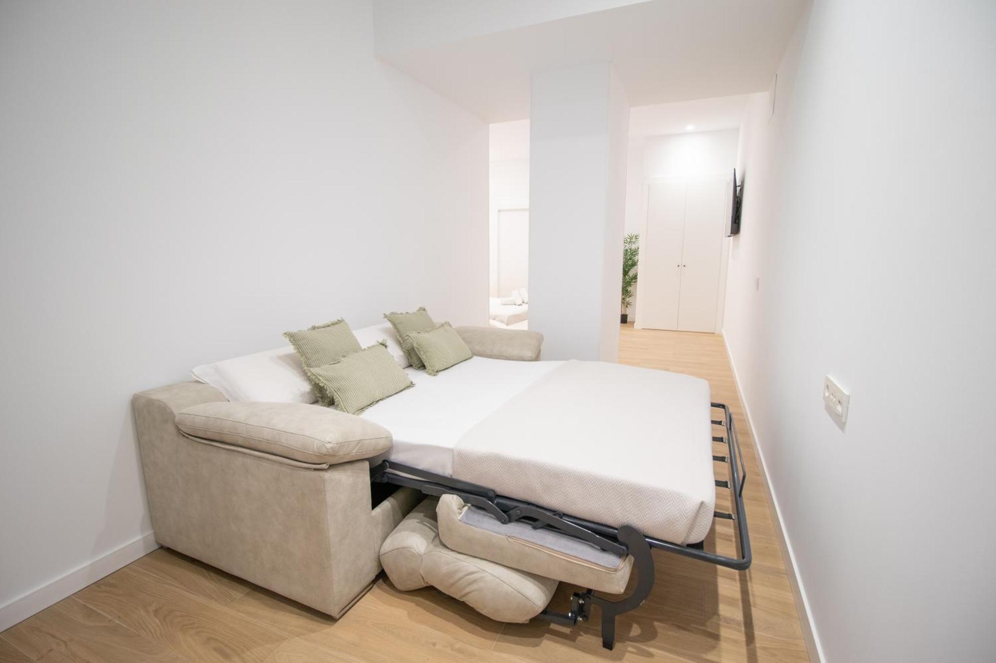 Bedtime Suites By Concept Flats บาเลนเซีย ภายนอก รูปภาพ